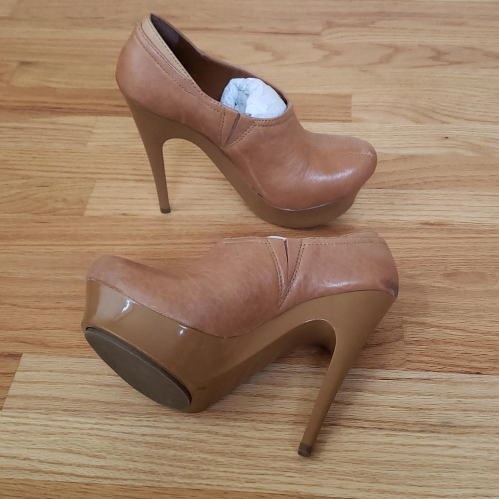 Platform booties - Picture 5 of 5